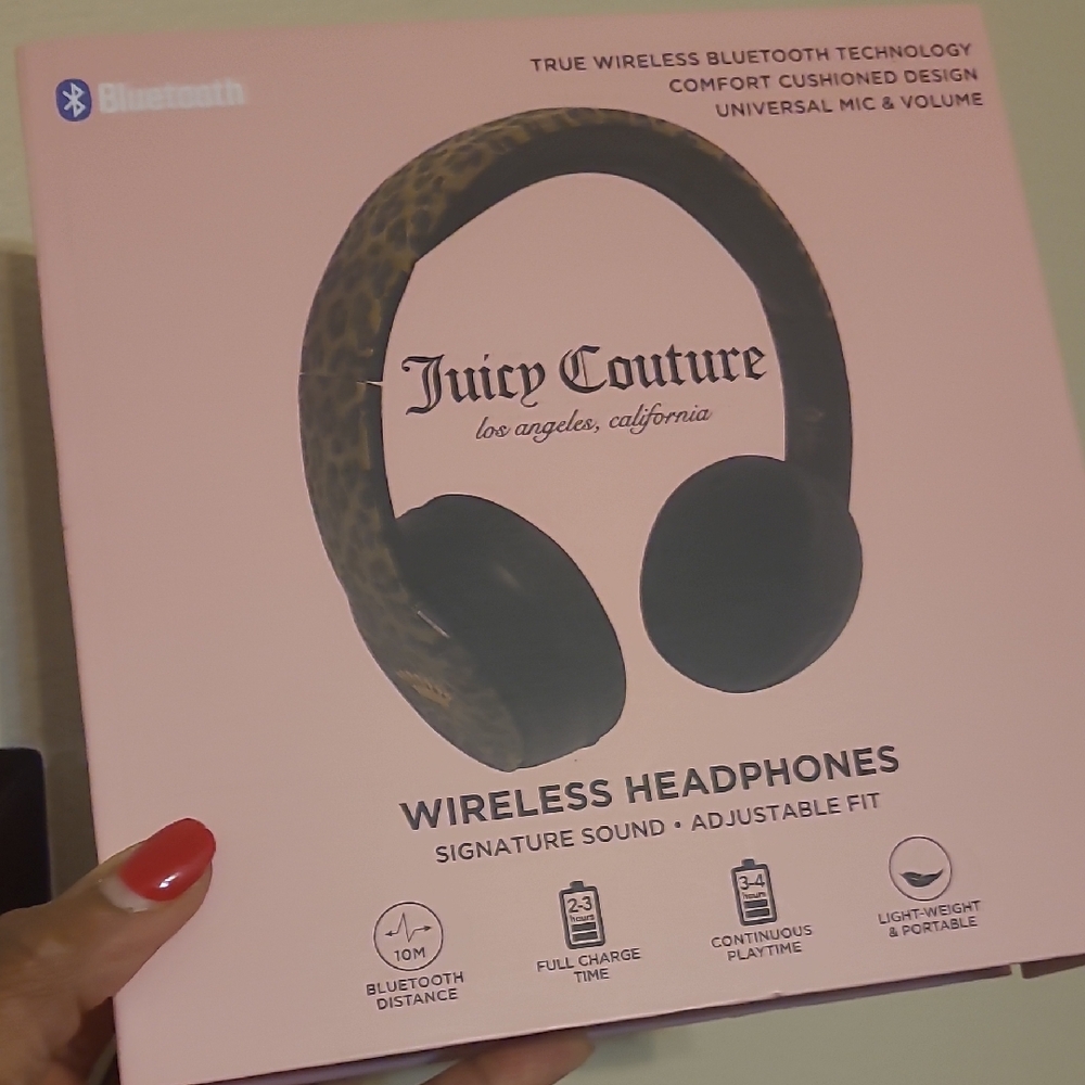 Juicy Couture Leopard Print Wireless Headphones